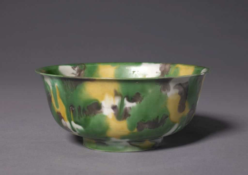 图片[1]-Tiger skin three-color skimming bowl-China Archive